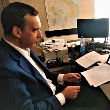 Кметът Николов рекламира Бургас пред немските инвеститори в онлайн бизнес форум