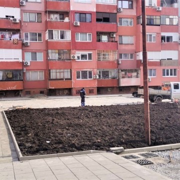 Довършва се проект за 200 паркоместа в к-с "Изгрев"